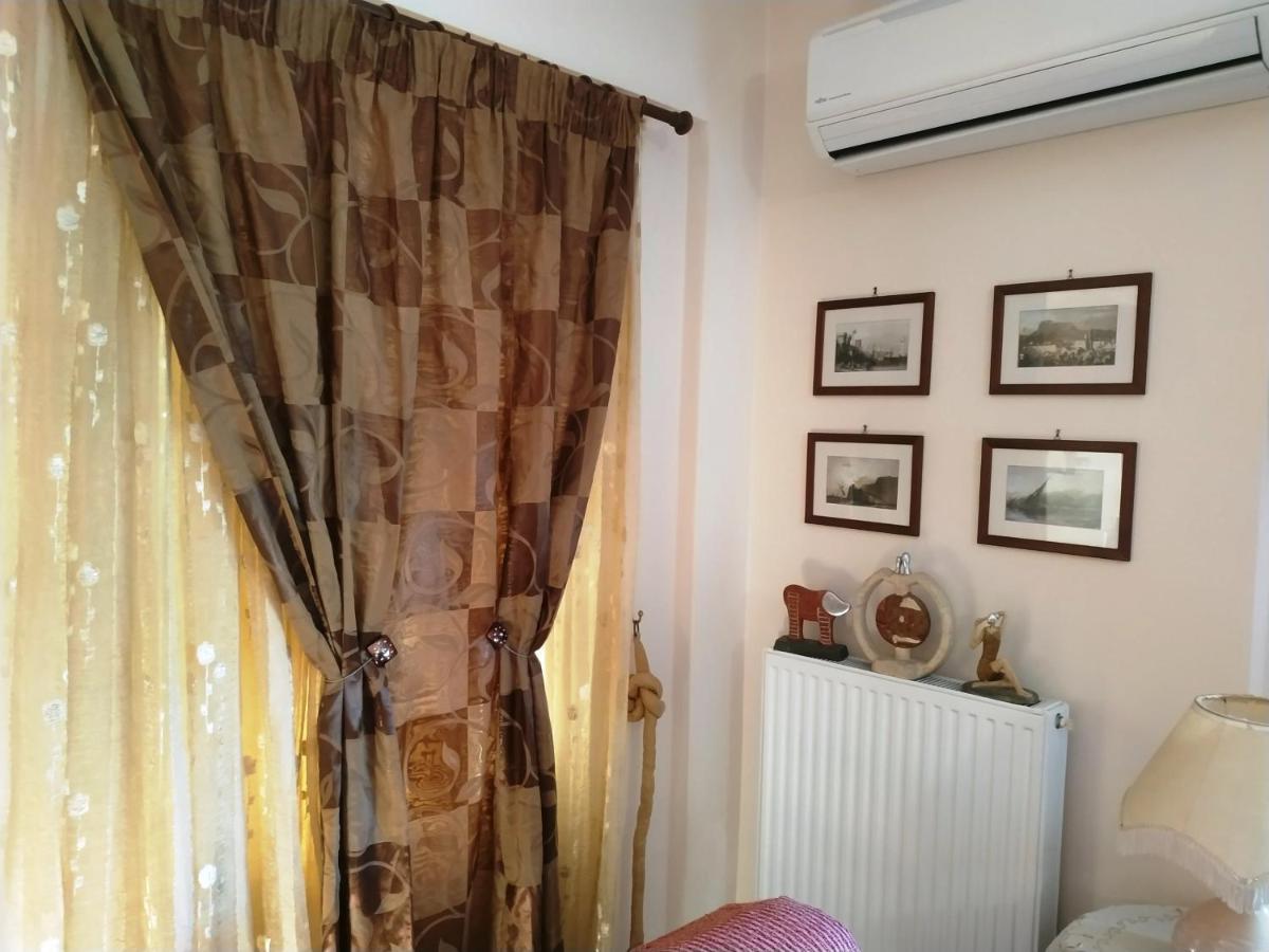 Thalia In Kalamata, 15' Walk From The Center And The Appartamento